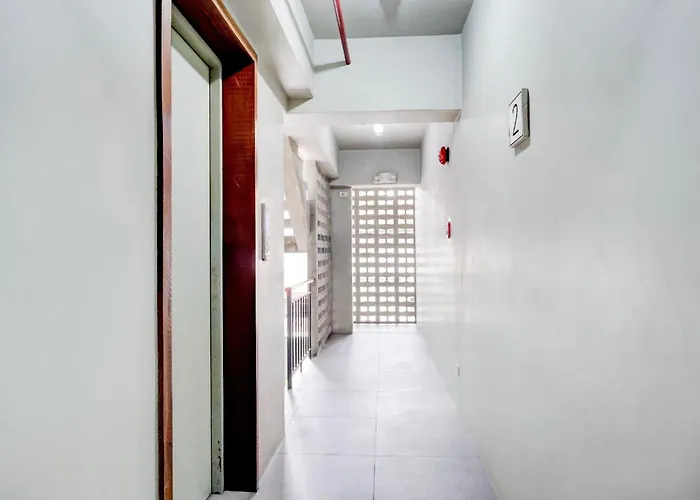 Townhouse Oak Brblock Boutique & Residences, Kalayaan Avenue, Near Ayala Mall, Poblacion, Makati, Ma 3* Manila