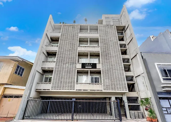 Townhouse Oak Brblock Boutique & Residences, Kalayaan Avenue, Near Ayala Mall, Poblacion, Makati, Ma